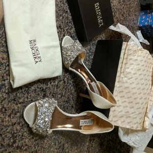 Badgley Mischka Shoes - Bagdley Mischka Hansen Crystal Embellished Sandal Badgley Mischka Shoes - Bagdley Mischka Hansen Crystal Embellished Sandal